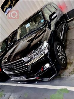 تويوتا لاندكروزر